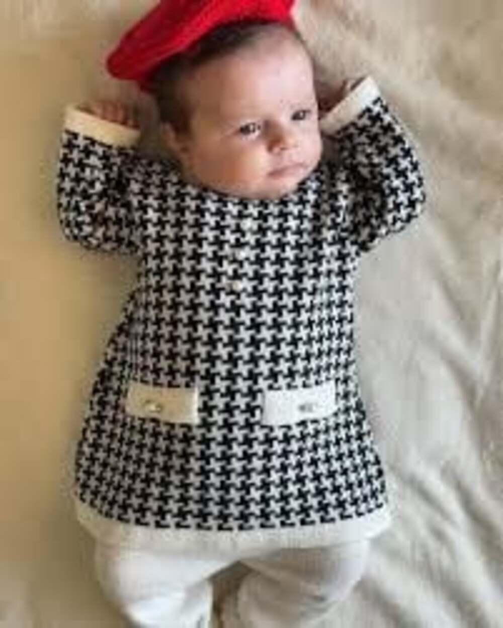 Hope & Henry 3-6 months baby Girls' Bow Detail Houndstooth Sweater Dress